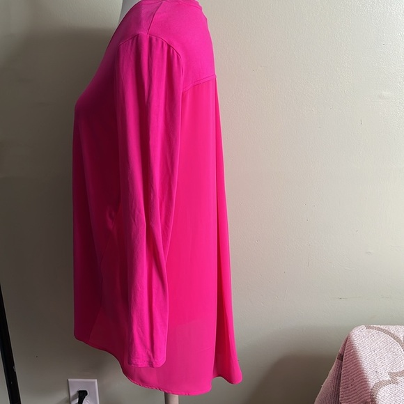 Chico’s pink v-neckline chiffon back high low hem 3/4 sleeve blouse - Picture 5 of 14